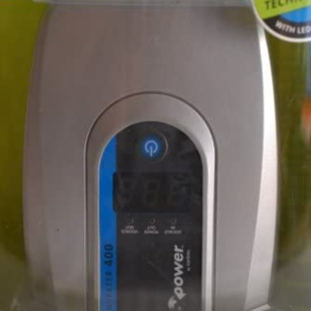 NIB Digital Inverter - Picture 2 of 5